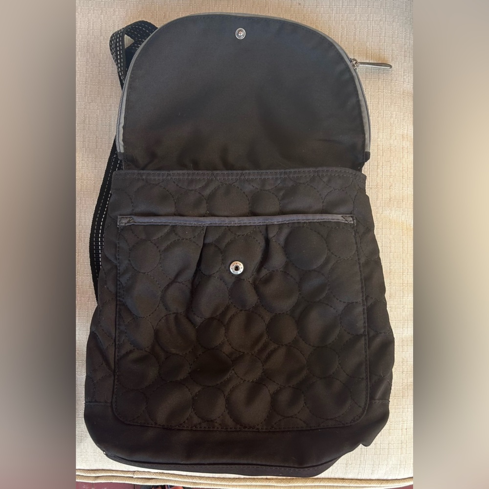 thirty-one black convertible backpack - Picture 7 of 8